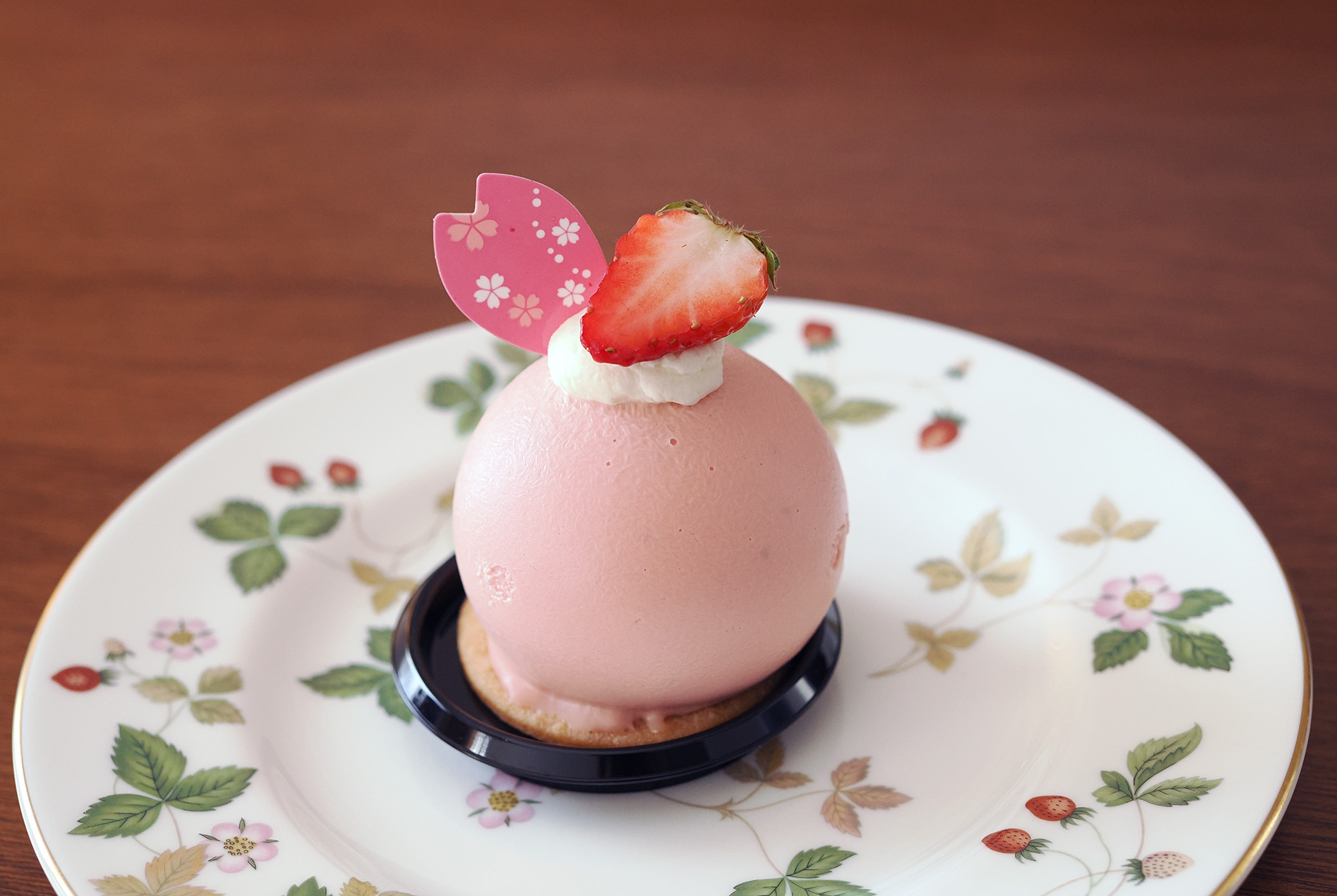 YATSUDOKI's 'Doll Festival Peach Gateau'.