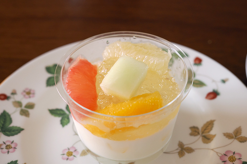 Seijo Ishii Fresh citrus and melon apricot pudding