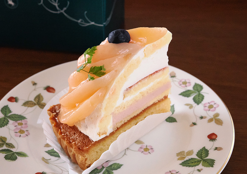 Antenor peach torte