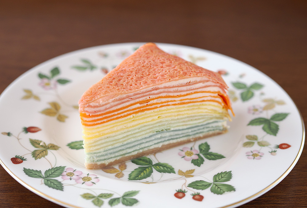 Saza Coffee Rainbow mille crepe