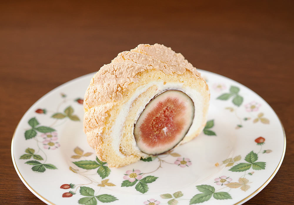 Tamuracho Kimuraya Fig roll cake