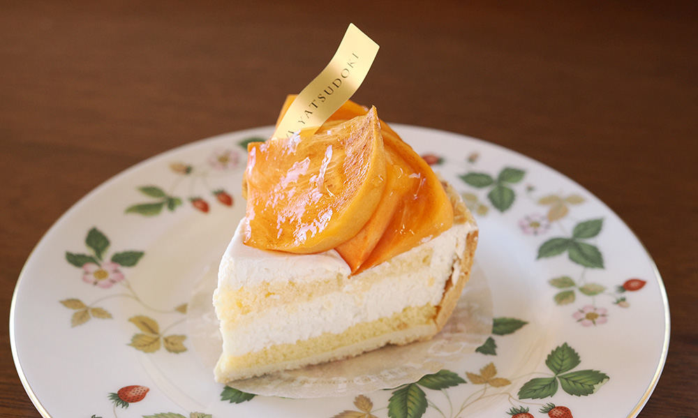 YATSUDOKI Fromage tart with fuyu persimmon