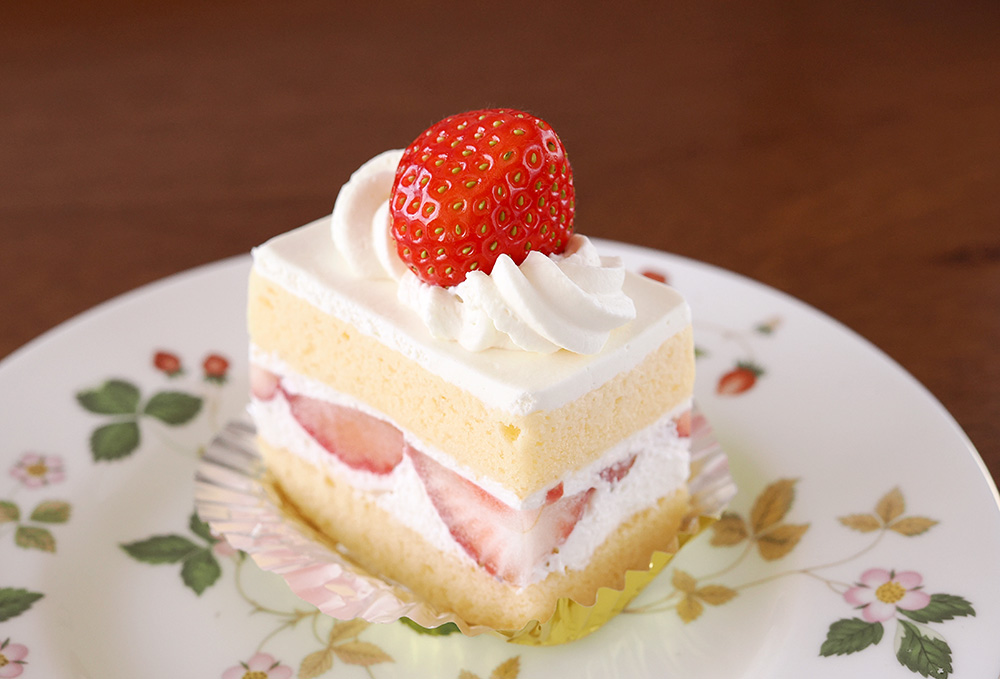 Ginza west Strawberry Short Cake