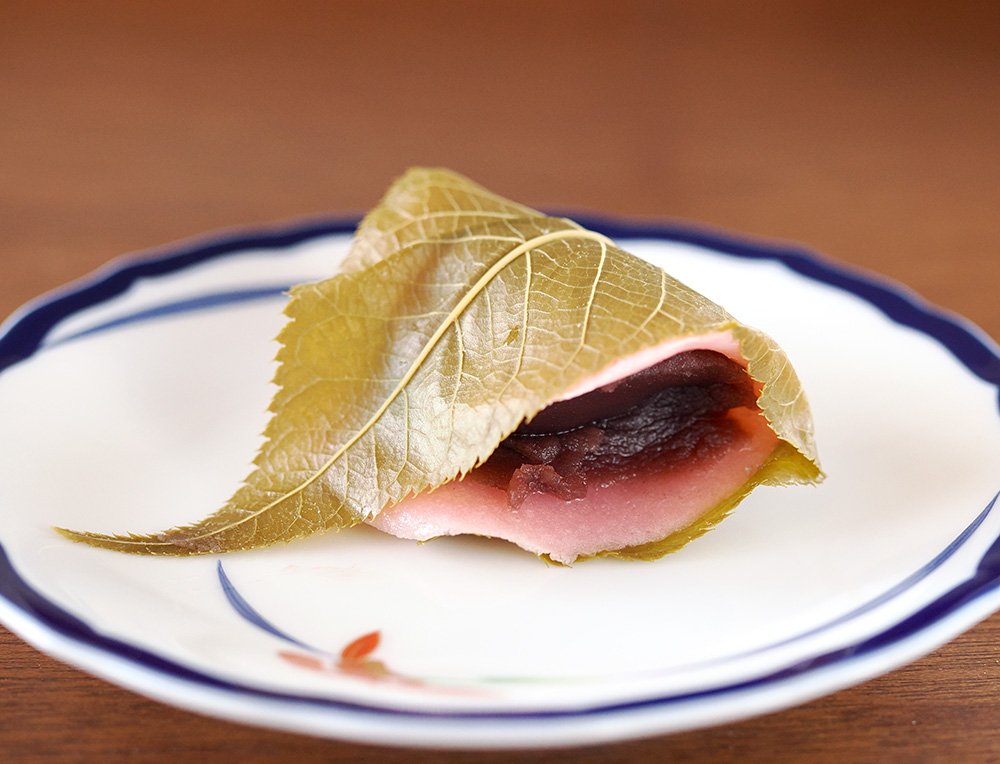 Seigetsudo Sakura Mochi