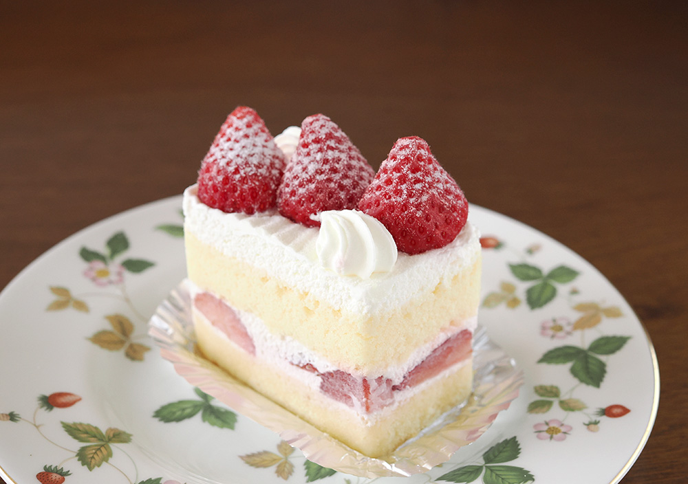 Sembikiya Strawberry Shortcake