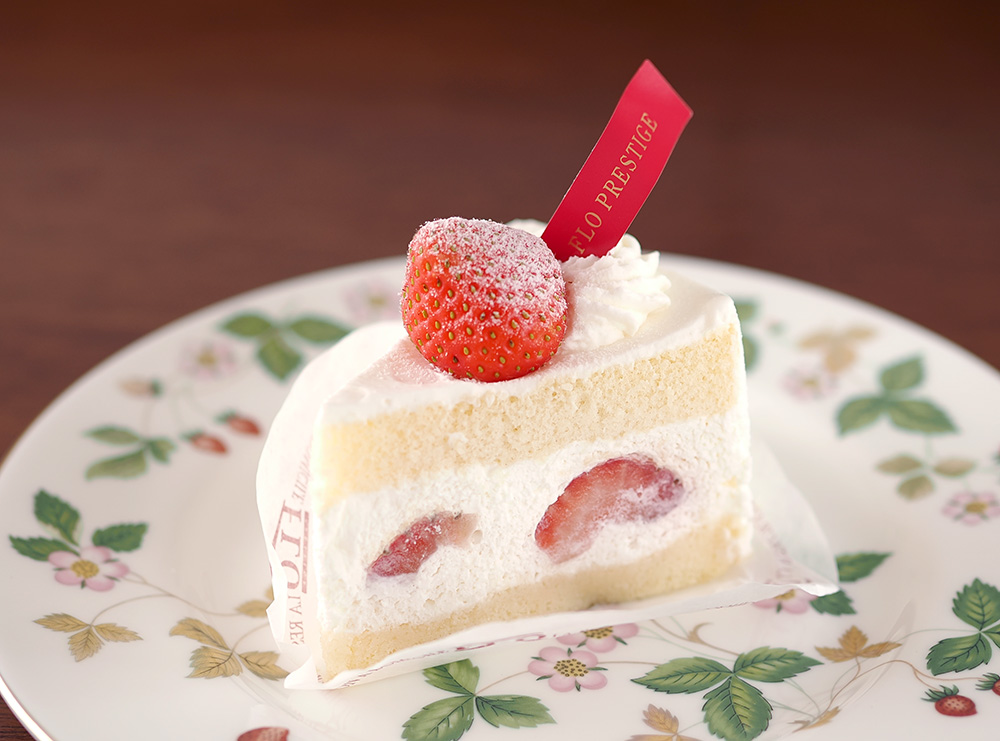 FLO Strawberry Short cake