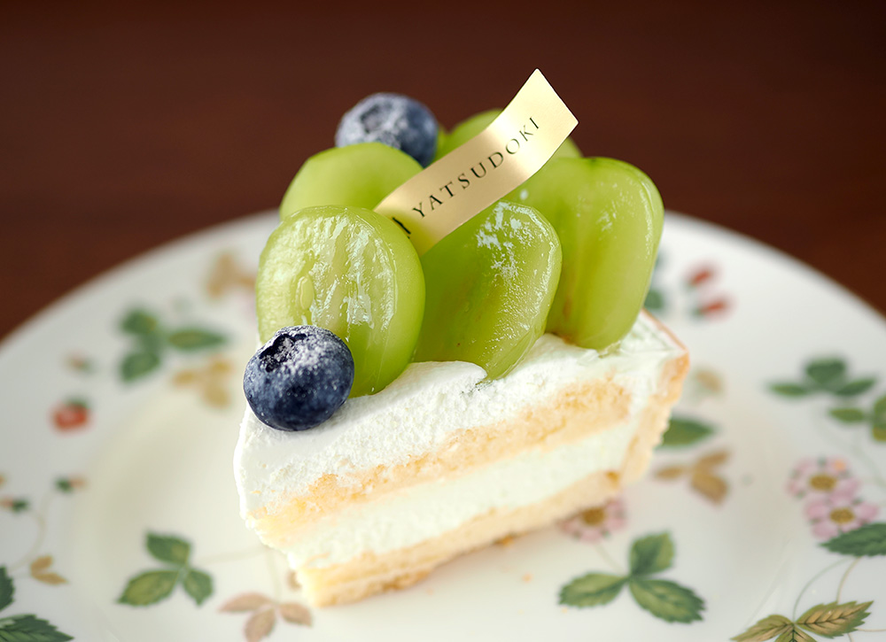 YATSUDOKI Shine Muscat fromage tart