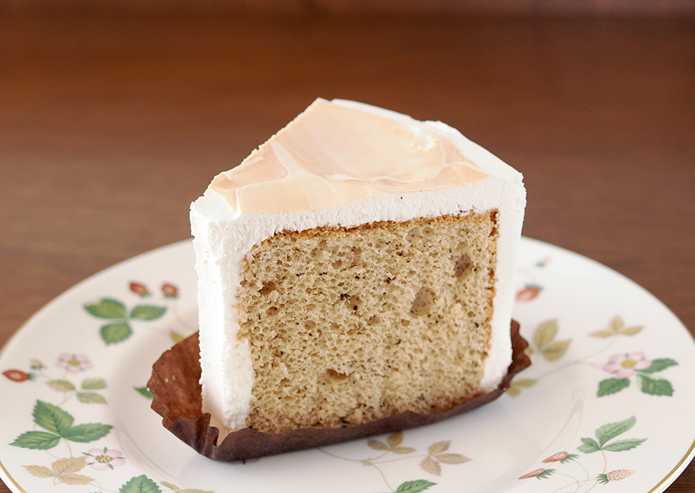 Starbucks Royal milk tea chiffon cake