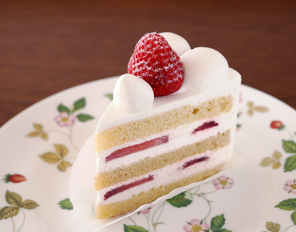 Patisserie　SATSUKI Super Amaou Strawberry Shortcake