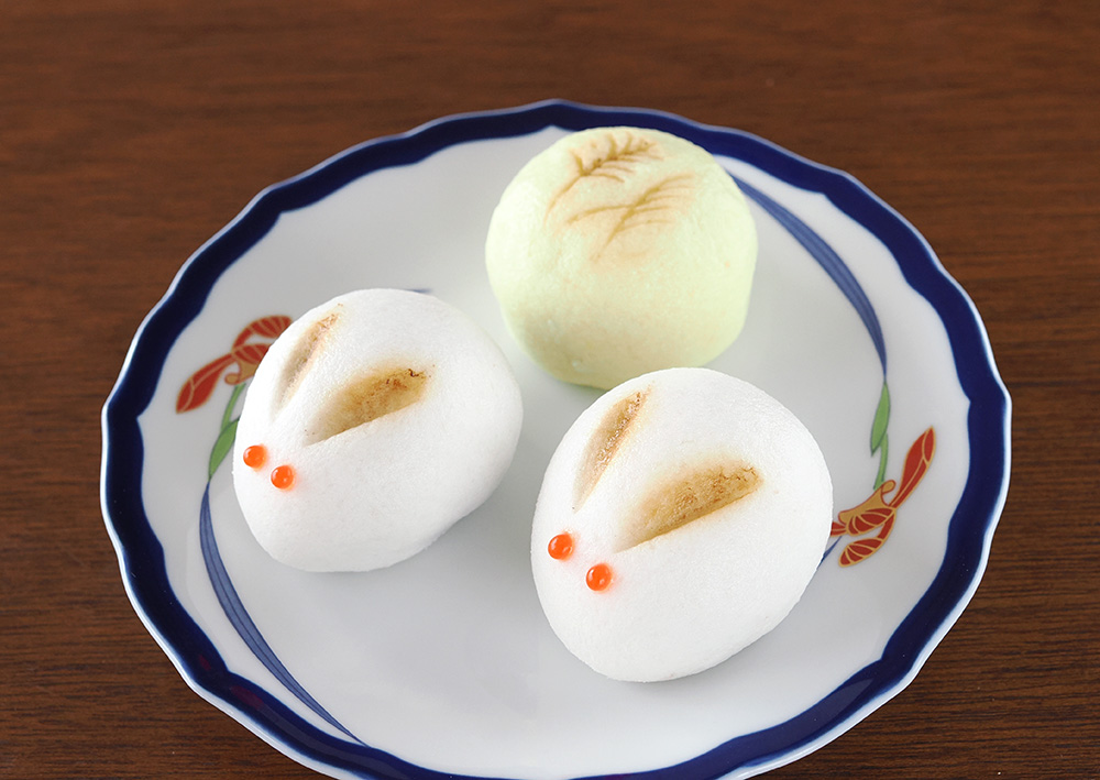 Seigetsu-do Main Store Moon-Viewing Manju