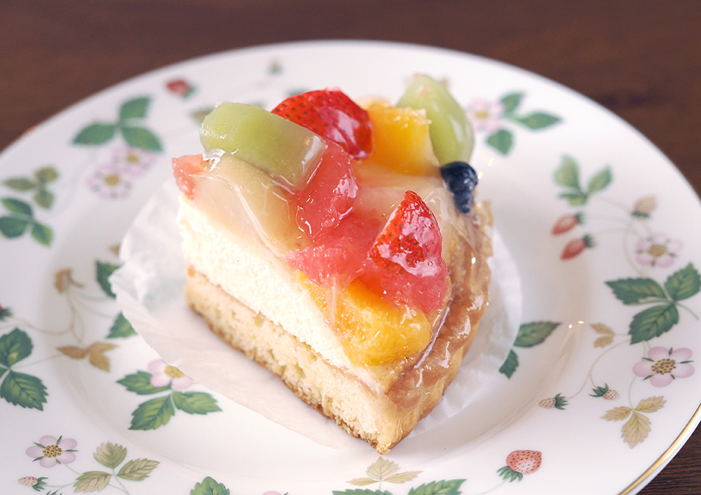 FLO Fruit Custard Tart